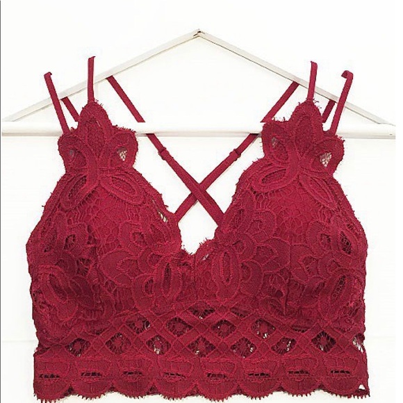 🦄 Host Pick 🦄 Beautiful Bralettes Ruby Red - Picture 1 of 8